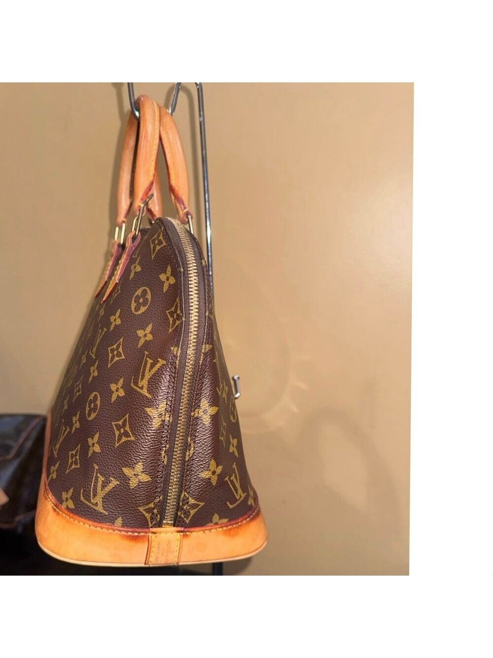 Louis Vuitton Alma PM Monogram Satchel #300 lock and key, Dust Bag - Picture 3 of 15